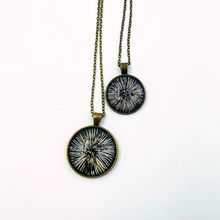 Ladda upp bild till gallerivisning, Stargaze Necklace Black Large
