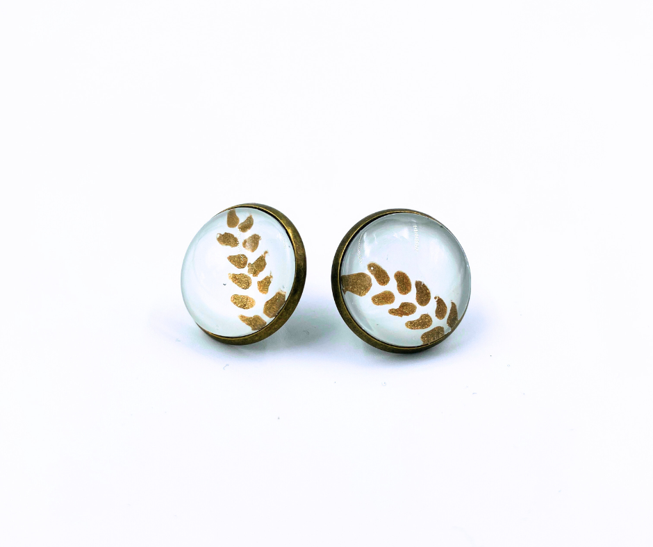 Goldleaf Studs Earring White