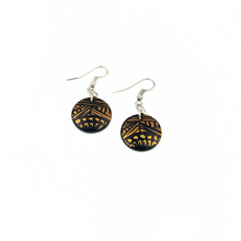Ladda upp bild till gallerivisning, Coconut Earrings Mustardshadows
