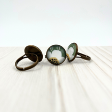 Ladda upp bild till gallerivisning, Wildflower Ring Linden Green
