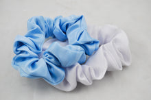 Ladda upp bild till gallerivisning, Scrunchie Pastel Blue Satin
