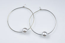 Ladda upp bild till gallerivisning, Hoops White silver
